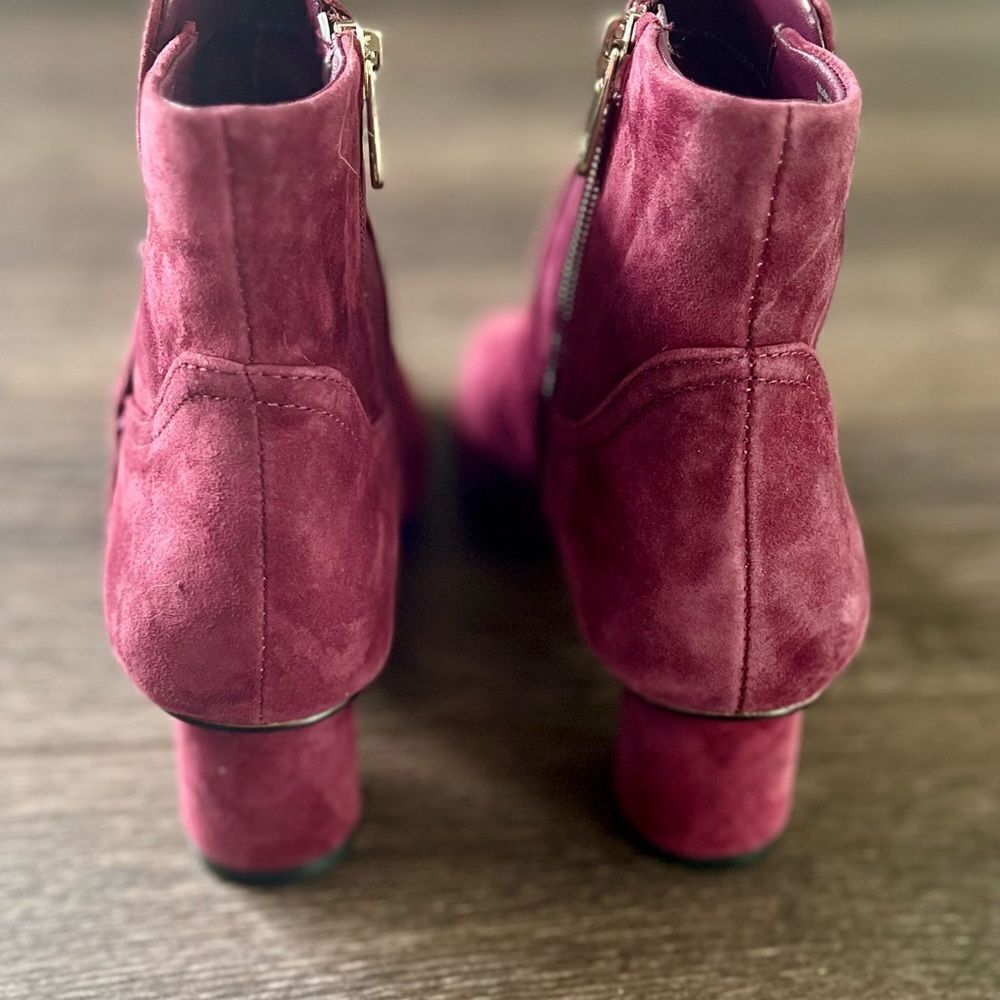 Draper James Bethany Ankle Booties in Burgundy. Size 7. NWOT! - Picture 4 of 16